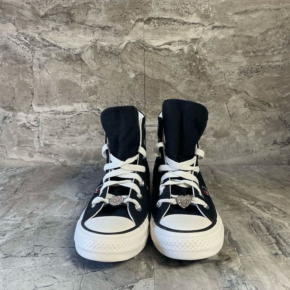 Converse Chuck Taylor All Star Y2K Heart Sneaker - Picture 4 of 6